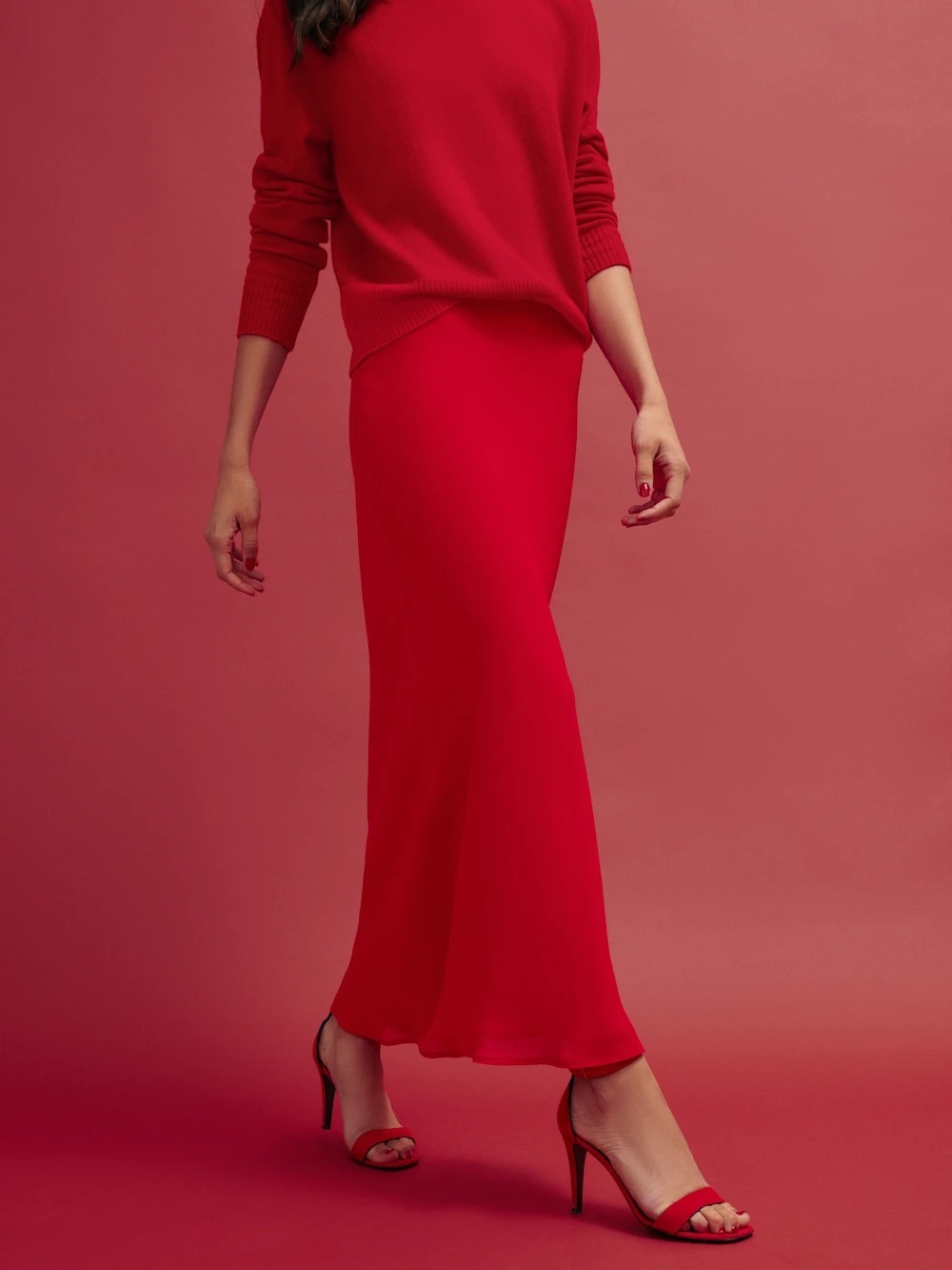 Reformation Layla Midi Skirt Poinsettia Red Size 4 - Picture 2 of 6